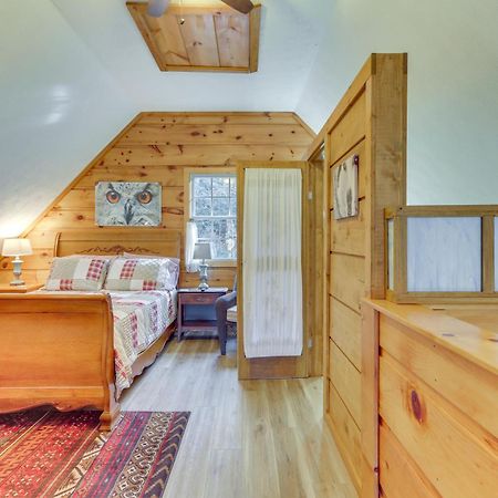 Charming Fancy Gap Cabin With Deck And Gas Grill! Экстерьер фото