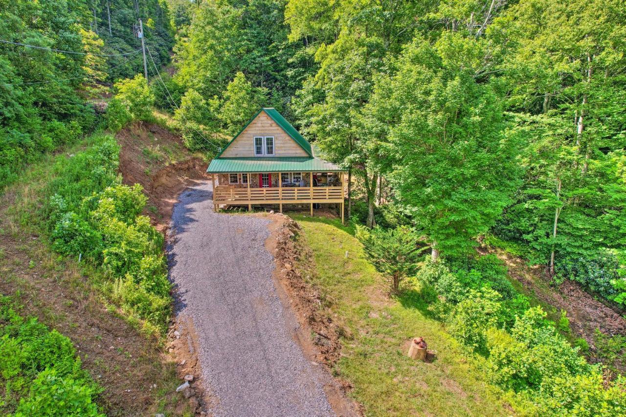 Charming Fancy Gap Cabin With Deck And Gas Grill! Экстерьер фото