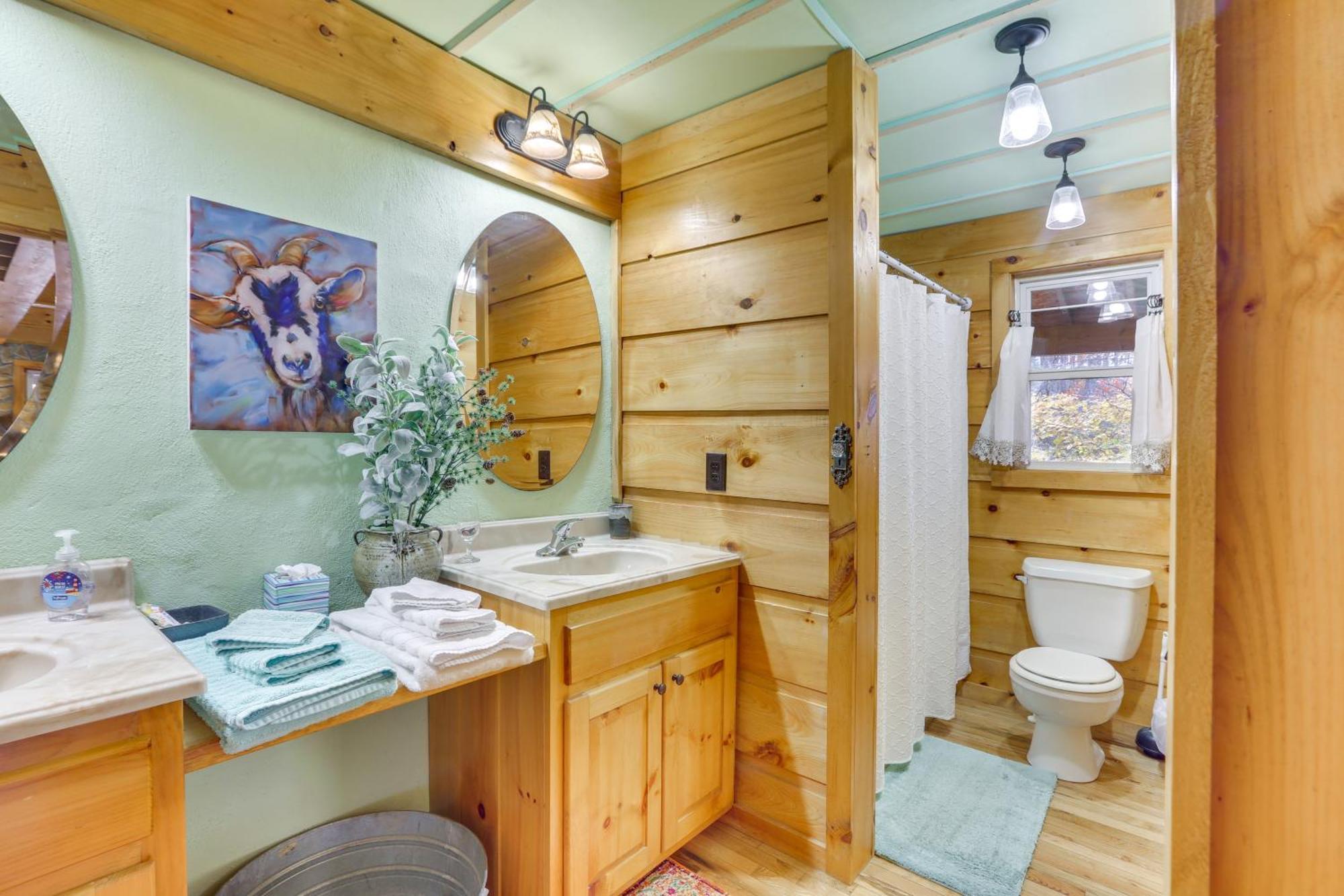 Charming Fancy Gap Cabin With Deck And Gas Grill! Экстерьер фото